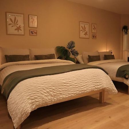Modern Studio Apartment In Cashel Кашел Екстериор снимка